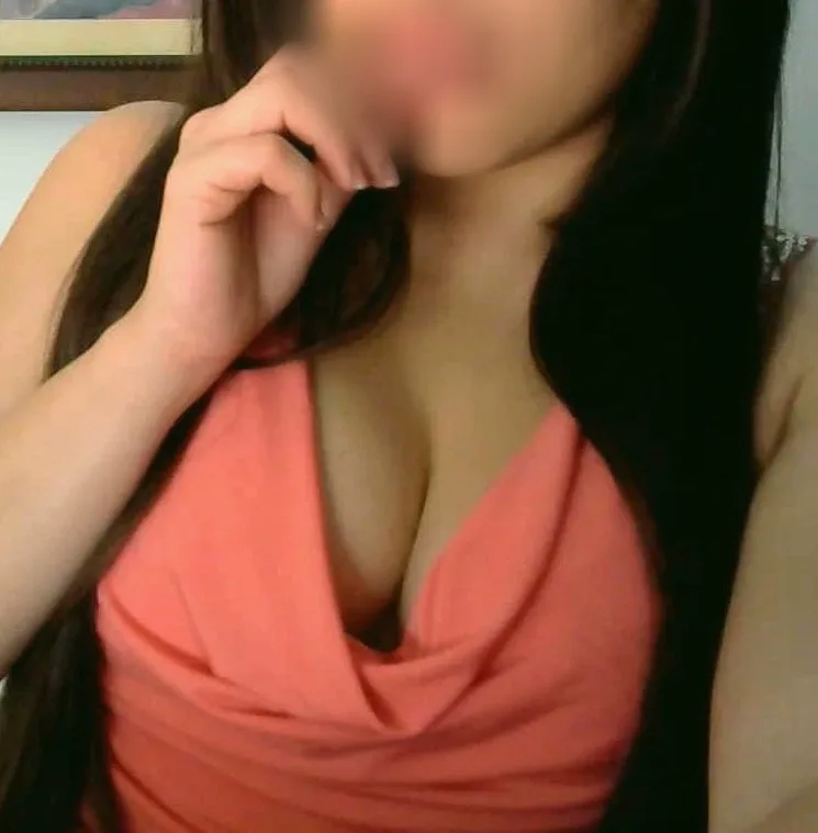 Dilara, 32