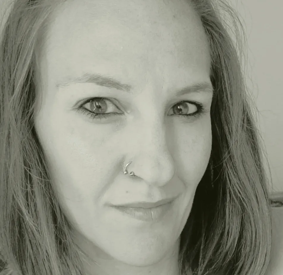 Sophia, 38
