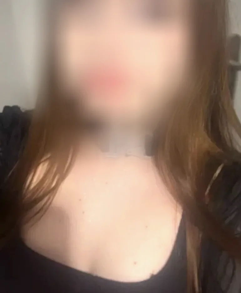 Valentina, 18